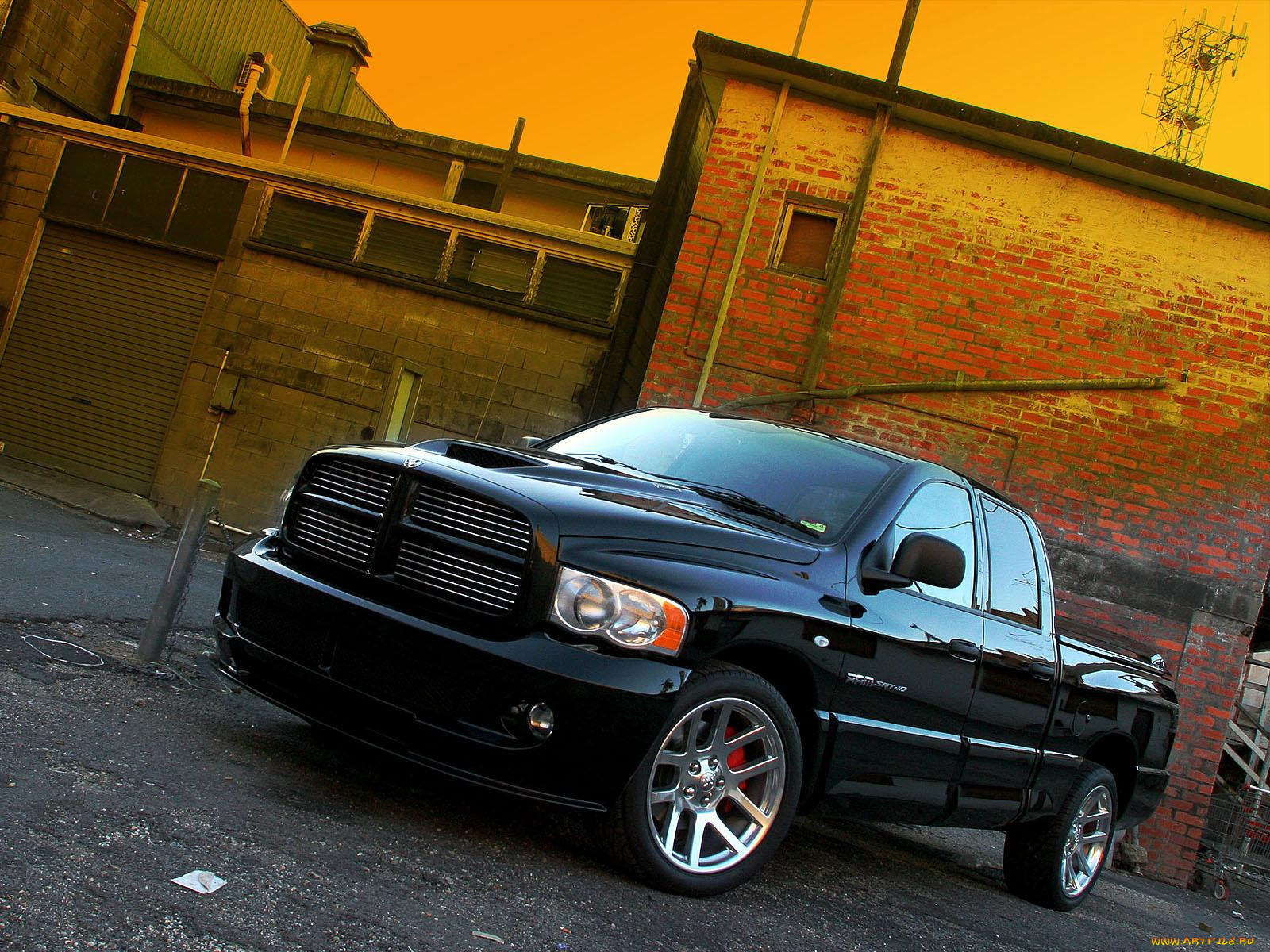 Dodge Ram srt 10